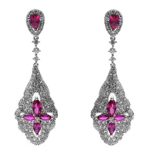 Pendiente Qatar rodiado y circonita roja. Antialérgico.