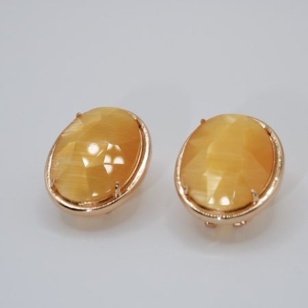 Pendiente ovalado con piedra citrino